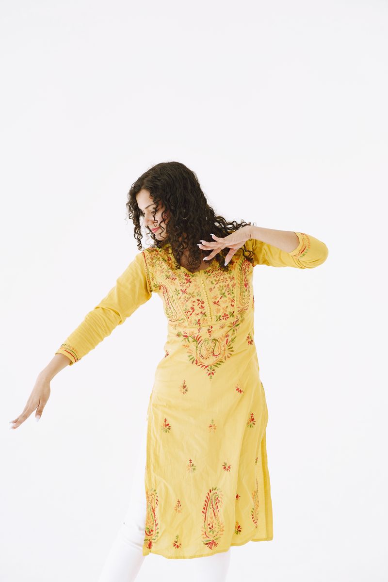 গাঁদা এমব্রয়ডারি থ্রি-পিস